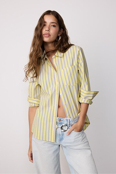 Stradivarius Basic çizgili poplin cepli gömlek