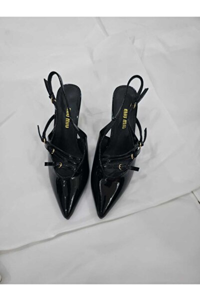 Generic Elegant and attractive women's shoes
