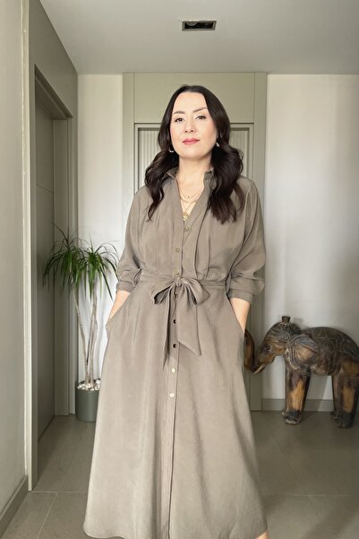 Butik Didem Sakinci Yumuşak Dokulu Full Düğme Kapamalı Cepli Beli Kuşaklı Pre...