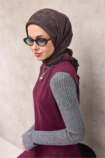 Silk Home وشاح فيسكوز فيلورا للفصول الأربعة بنمط زهور الباروك أسود أرجواني 90x90