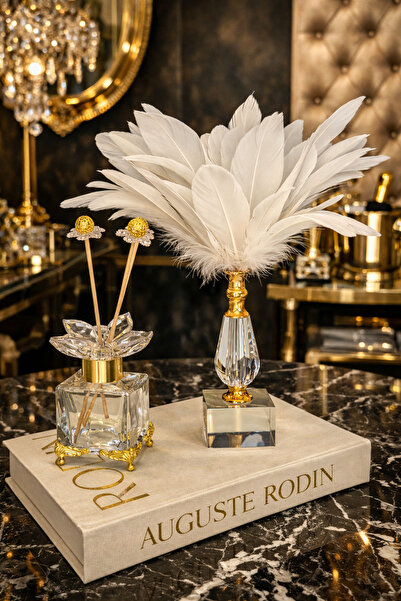 BELİZ HOME Lüks Kristal Cam Oda Kokusu Şişesi ve Beyaz Tüylü Dekoratif Obje S...