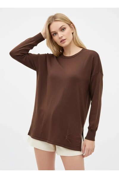 Park Karon Women's Crew Neck Sweater with Slit Premium Yarns on the Sides, Ca...