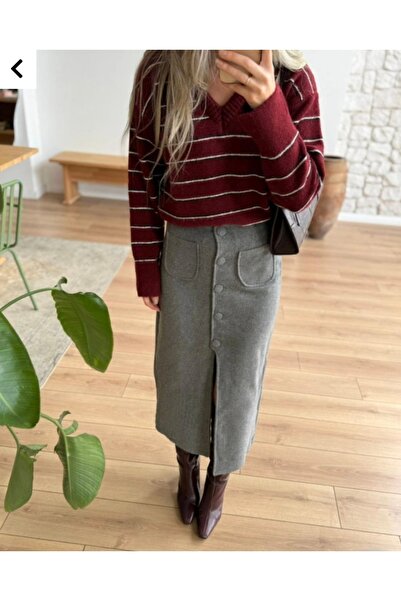 By Ezgi Kılıç Melton Fabric Front Pocketed Skirt