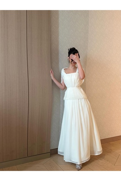 revan Boutique Georgette Barbie dress is elegant and sophisticated