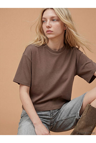 LC Waikiki okrugla kragna Soft Touch Oversize kroj Ženska majica