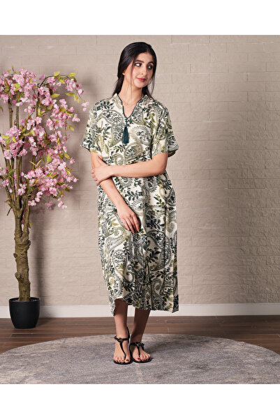 hendam Midi house dress (jalabiya) with a classic paisley pattern - green and...