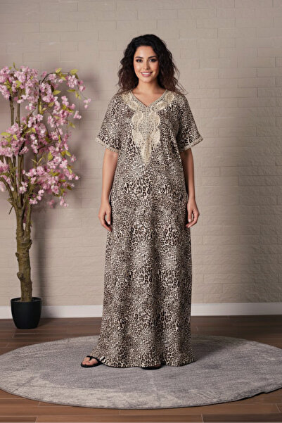 hendam Long house dress with a leopard print and royal chest embroidery