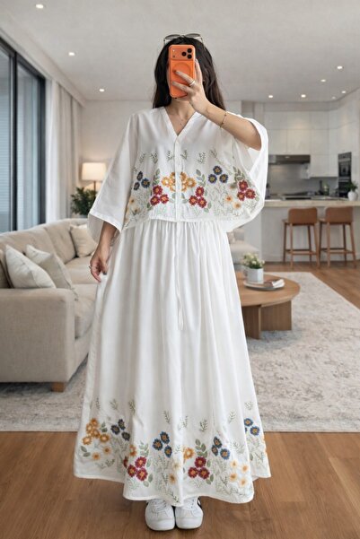 Lavanta Tekstil Embroidery Detailed Design White Shirt Skirt Set