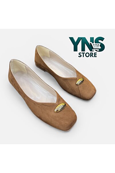 YNS STORE YNS Μπαλαρίνα Με λεπτομέρεια αγκράφας Νούμπουκ Ταν