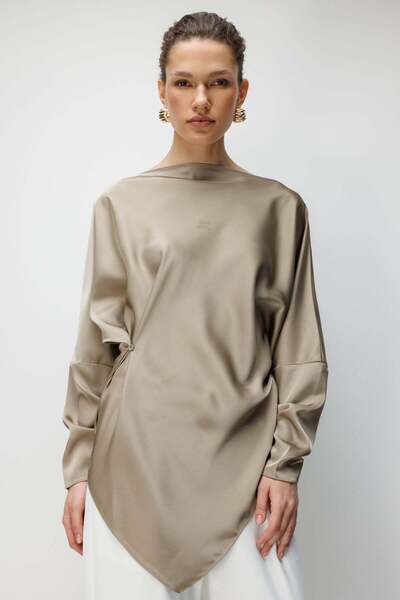 Ekol Kayık Yaka Asimetrik Kesim Bluz