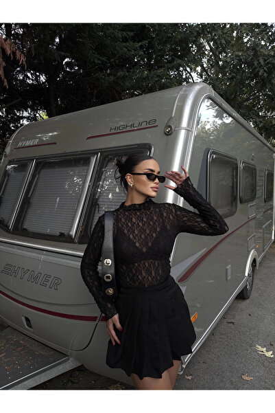 mekabutik Black Wrinkled Lace Detail Blouse