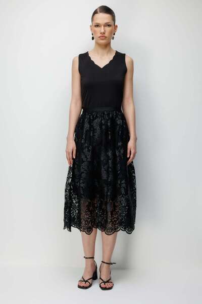 Ekol Floral Embroidered Midi Skirt