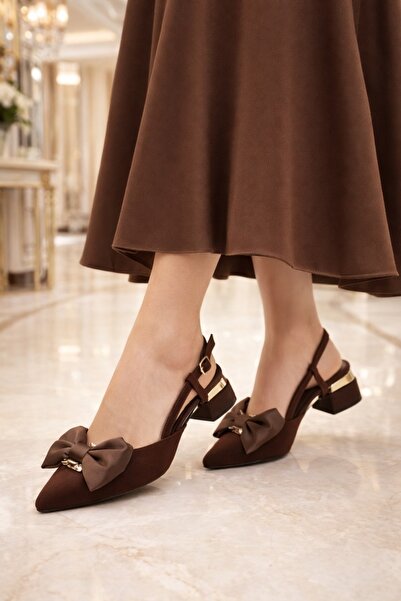 Peta Women's Gold Accessory Detail Satin Bow Heeled Shoes