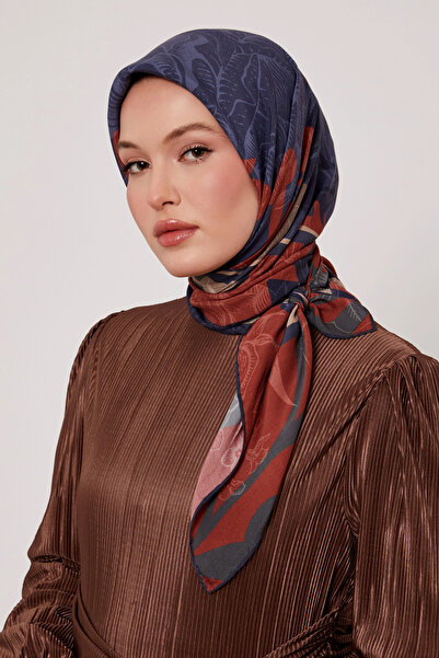 Levidor Royal Scarf Leaf Pattern Navy Blue