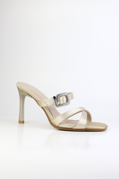 wolfcity Women's Buckle Detail Seten Aabiy Heeled Shoes