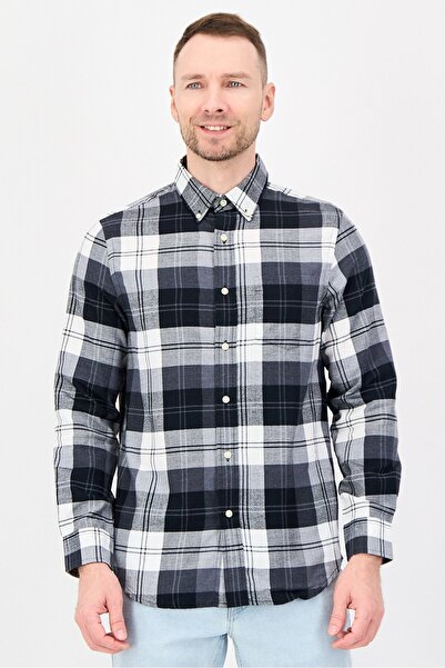 Chaps Men Regular Fit Long Sleeve Plaid Casual Shirt, Multicolor