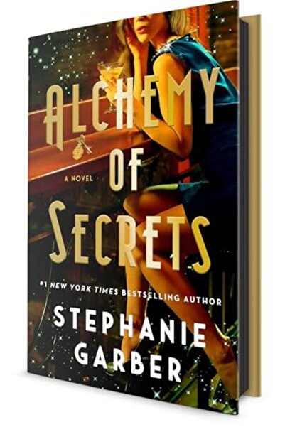 Flatiron Books كيمياء الأسرار