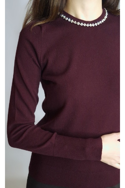 oyagüler Women's Burgundy Stone-Embellished O-Neck Tricot Sweater Yy101328