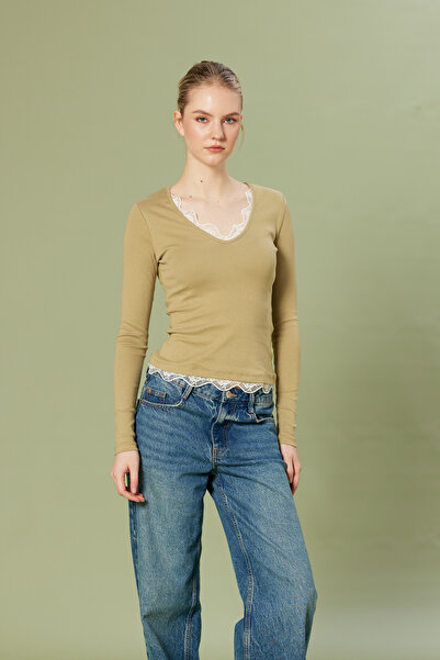 Nisan Δαντέλα ΛΕΠΤΟΜΕΡΕΣ ΛΕΠΤΟΜΕΡΕΣ ΣΤΟΙΧΕΙΑ ΜΠΛΟΥΖΑΚΙΟΥ ΜΕ ΛΑΙΜΟΚΟΨΗ V