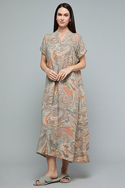 R&B Paisley Patterned Nightie with V-Neck and Short Sleeves