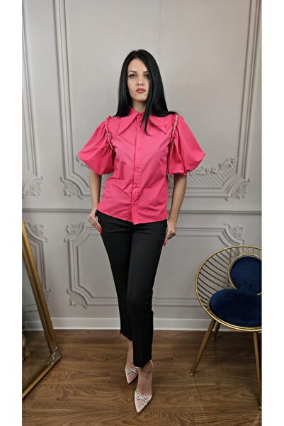 Diva Exclusive Fashion Women's fuchsia shirt with puff sleeves and shiny rhin...