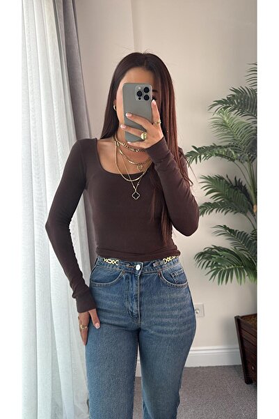 DİDEM GÜLTAKTI جينز نسائي عالي الخصر من Cso مع إكسسوارات للخصر