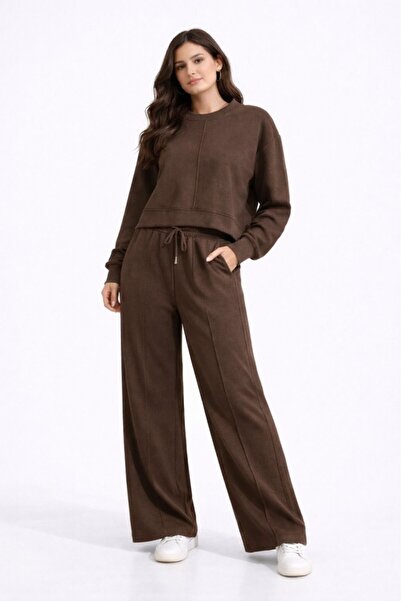 CGA Women's Sports Set Crew Neck Brioche Knit Fabric Set with Green Front Pants