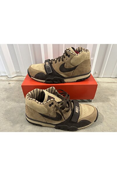 Nike AIR TRAINER 1 SS Sports Shoes