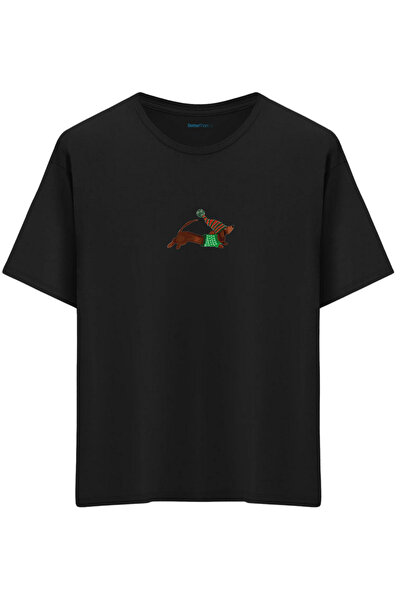 BetterThanCo Santa Sausage Dog Printed Crew Neck Oversized T-Shirt