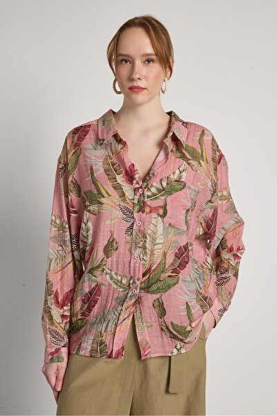 minaaise Oversize V yaka Çiçek Desenli Pembe Kadın Gömlek 31048