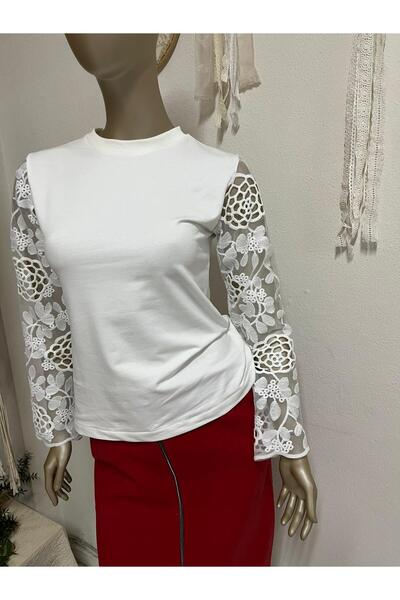 Eline Dantel Detaylı Beyaz Kadın sivit
