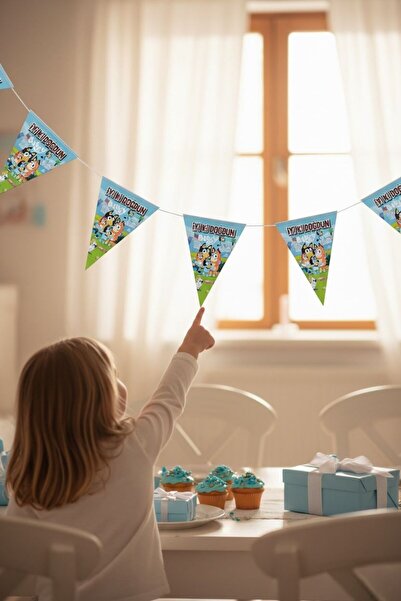 Cadde Süs Bluey Themed Pennant Set with 9 Flags