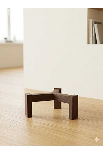 VEO STORE Minimalist Ahşap Üç Ayak Saksı Standı: Estetik ve Fonksiyonel Tasarım