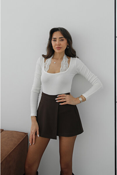 Havoş Ecru Halter Neck Blouse with Lace Details