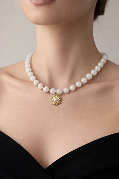 Aurevyn Design Beyaz Kuvars Taşı Çelik Güneş Kolye