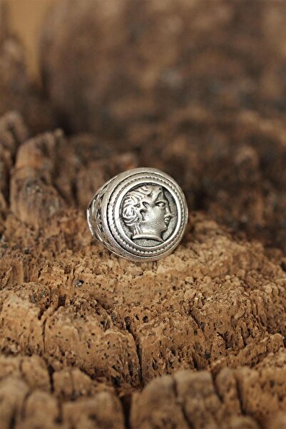 Inure Jewelry Adjustable Men's Ring with Caesar Figure