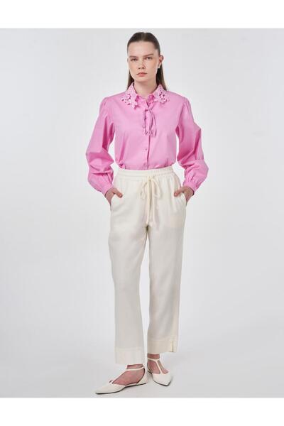 KYR Carrot Cut Lyocell Trousers Ecru