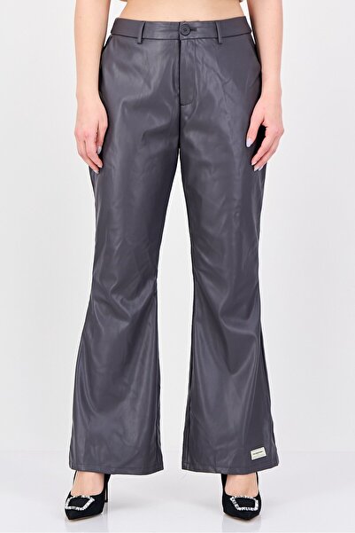 The Giving Movement Women Regular Fit Solid Flare Pants, Grey