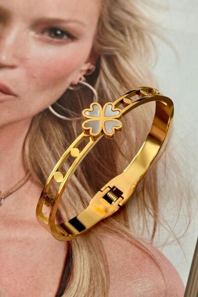 Trendy Butik مشبك البرسيم الفولاذي الأنيق