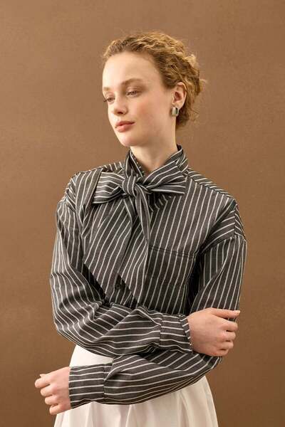 Ceylan Otantik Black Striped Scarf Shirt