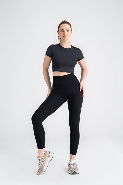 Atelier Masal Women's Cropped T-Shirt – Short Sleeve, Crew Neck, Anti-Pilling...