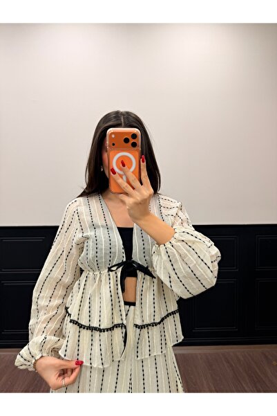 LOISY Дамски комплект с блуза с връзки отпред и пола