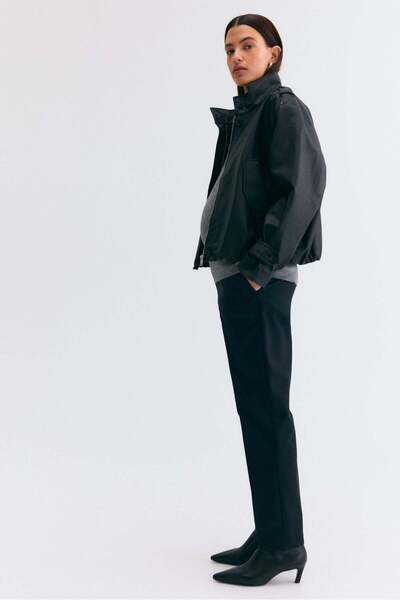 H&M MAMA Cigarette trousers