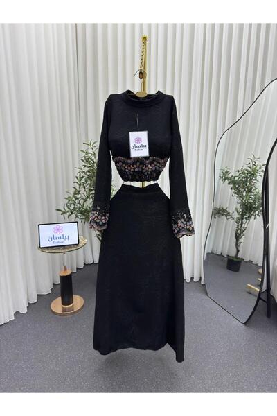 Bailsan Two-piece set with an elegant design