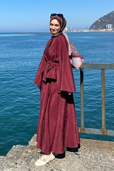 lamelif Lace-Up Skirt-Blouse Two-Piece Set Burgundy