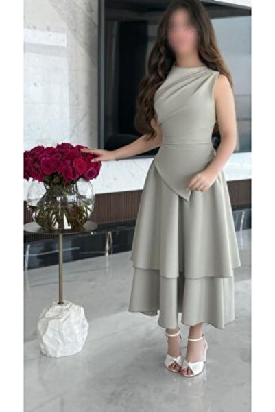 zelia فستان زيتوني أنيق بطبقات متدفقة