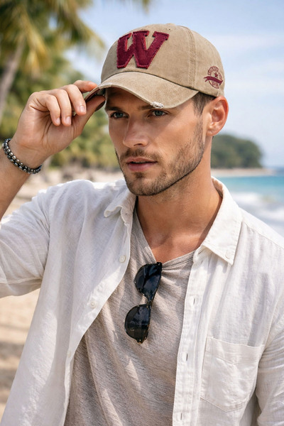 Ritagarcia W Logo Vintage Design Men's Baseball Cap - Retro Cap