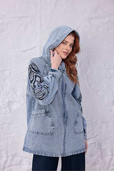 Yeys Shop Kapüşonlu Pul İşlemeli Kot Ceket