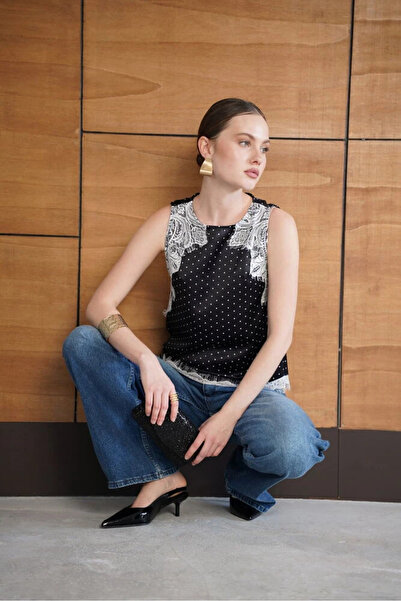 cemo Kadın Puantiyeli Dantel Omuz Detaylı Kolsuz Bluz