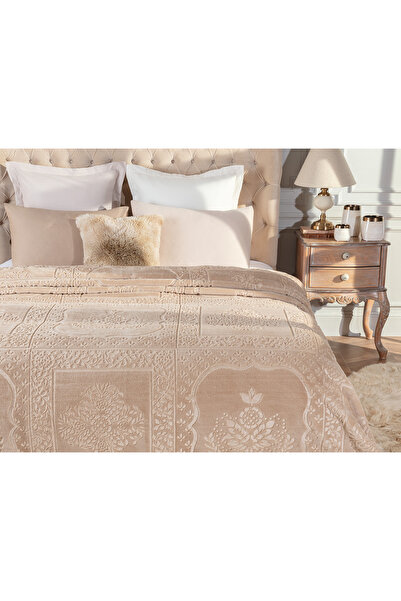 Madame Coco Rochelle Vizon Emboss Çift Kişilik Battaniye - Bej